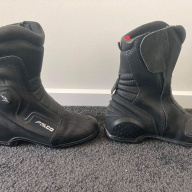 Falco Womens leather motorcycle boots