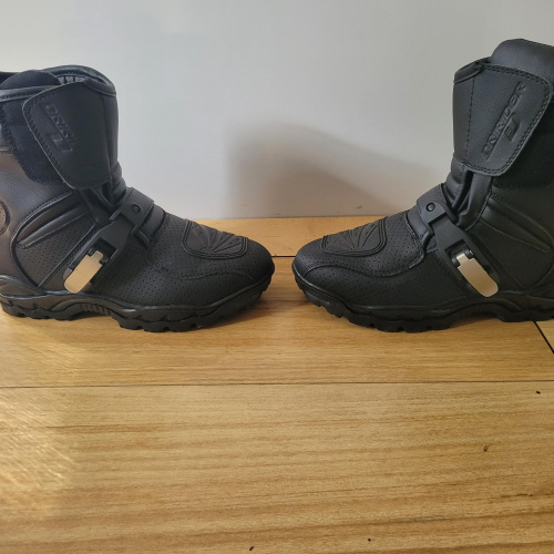 DriRider motorcycle boots
